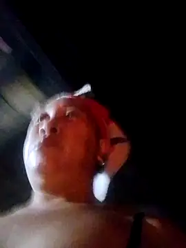 Snapshot of Mamapm20 chatting on 10.05.25 Mamapm20 online show from 10.05.25