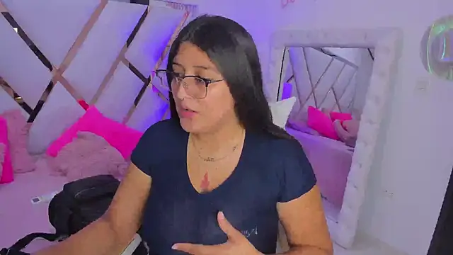 megann  up online show from 10.12.25