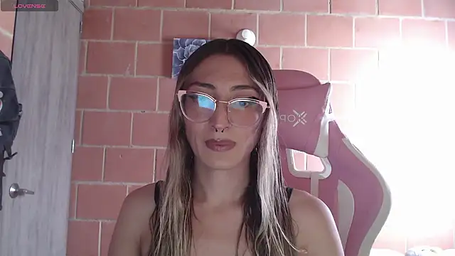 Andrea camilaaa online show from 02.10.26