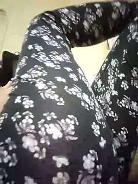 Snapshot of Dalo3a99sixi chatting on 11.16.25 Dalo3a99sixi online show from 11.16.25