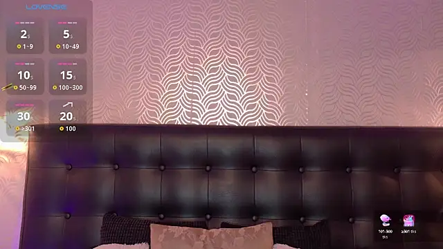 Snapshot of Sharonevanss_ chatting on 09.20.25 Sharonevanss  online show from 09.20.25