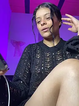 Snapshot of Alisse_taylor2 chatting on 05.09.26 Alisse taylor2 online show from 05.09.26