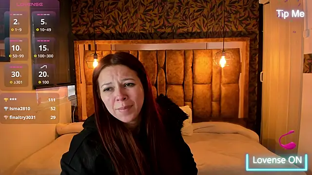 Isa Thompson   online show from 10.28.25