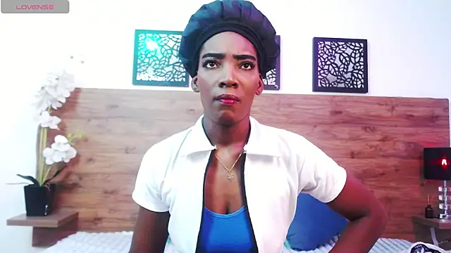 Snapshot of AlexandraCambell chatting on 02.05.26 AlexandraCambell online show from 02.05.26