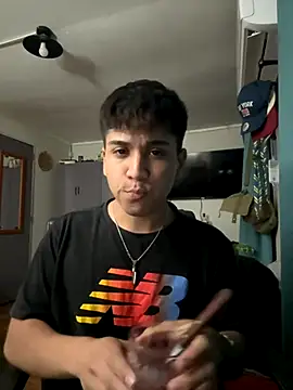 Snapshot of angxhot chatting on 10.02.25 angxhot online show from 10.02.25