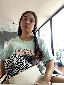 lana rousse01 online show from 10.23.25