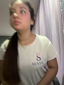 lana rousse01 online show from 12.18.25