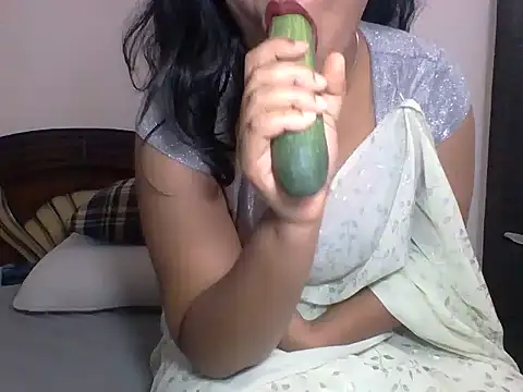 Snapshot of anu-anu2002 chatting on 02.13.26 anu-anu2002 online show from 02.13.26