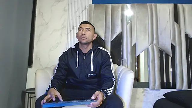 Morganandmegan online show from 09.29.25