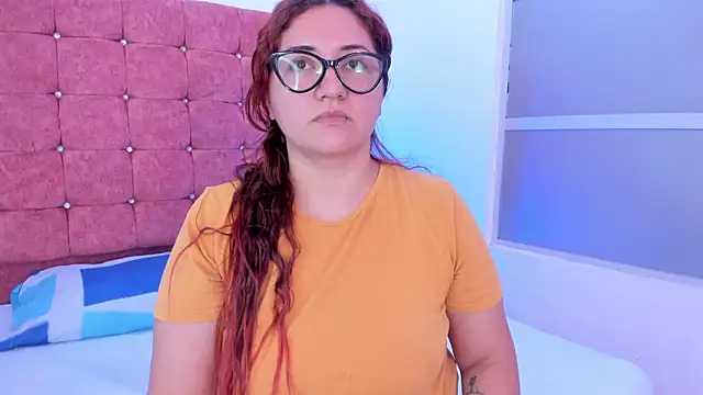 mishell lovely online show from 12.17.25