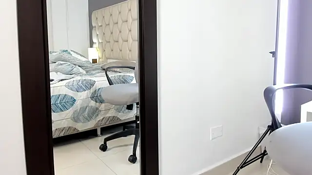 LexxyBunny  online show from 09.14.25