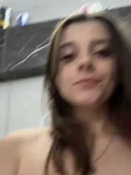 Snapshot of LilyIrons chatting on 06.17.26 LilyIrons online show from 06.17.26