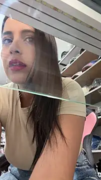 GiaDuque online show from 04.15.26