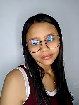 SofieLove 01 online show from 02.08.26