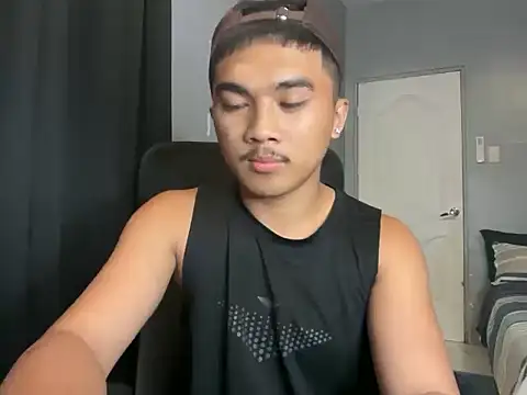 pinoyAdrianneXXX online show from 05.05.26