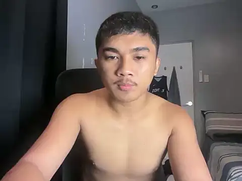 Snapshot of pinoyAdrianneXXX chatting on 07.10.26 pinoyAdrianneXXX online show from 07.10.26