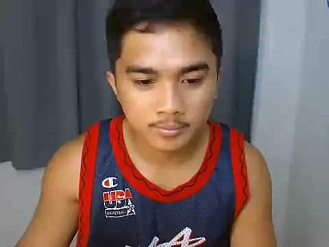 Snapshot of pinoyAdrianneXXX chatting on 07.18.26 pinoyAdrianneXXX online show from 07.18.26