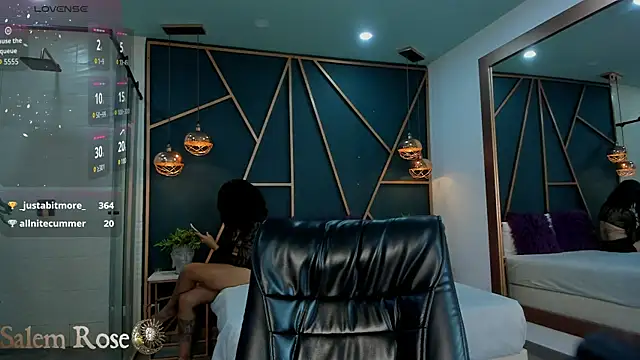 Snapshot of salem_rose chatting on 07.15.26 salem rose online show from 07.15.26