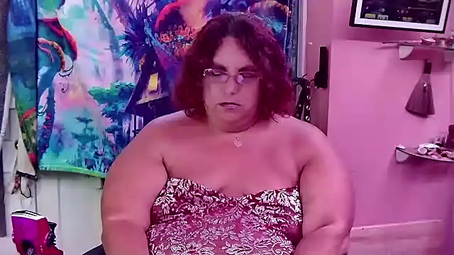 Snapshot of lil-gemini-hippy chatting on 09.11.25 lil-gemini-hippy online show from 09.11.25