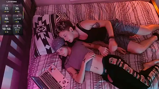 VanessaVipera online show from 09.13.25