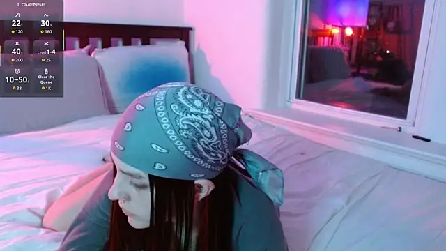 VanessaVipera online show from 10.04.25