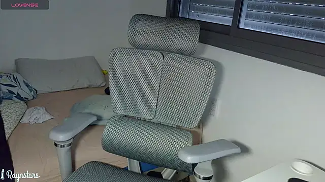 Snapshot of raynstars chatting on 03.21.26 raynstars online show from 03.21.26