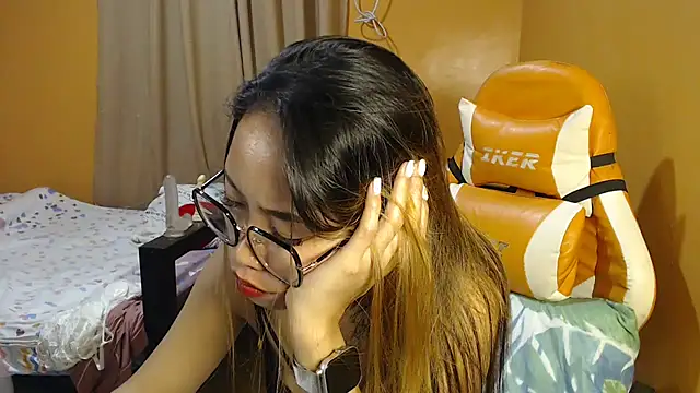 your hornyapril online show from 10.18.25