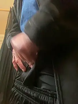 Bigrich112277 online show from 02.18.26