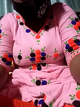 Snapshot of ANNA_HOT111 chatting on 11.12.25 ANNA HOT111 online show from 11.12.25