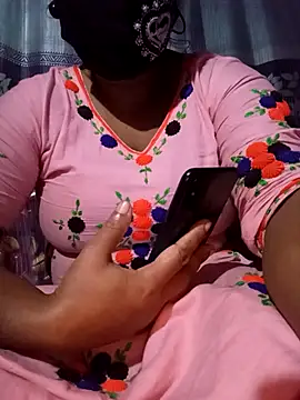 Snapshot of ANNA_HOT111 chatting on 11.29.25 ANNA HOT111 online show from 11.29.25