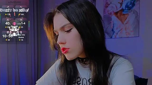 Sophie SkyAngel online show from 11.14.25