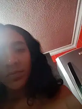 Amber-Sweett online show from 10.22.25