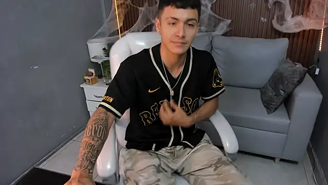 Leo santoro online show from 10.25.25