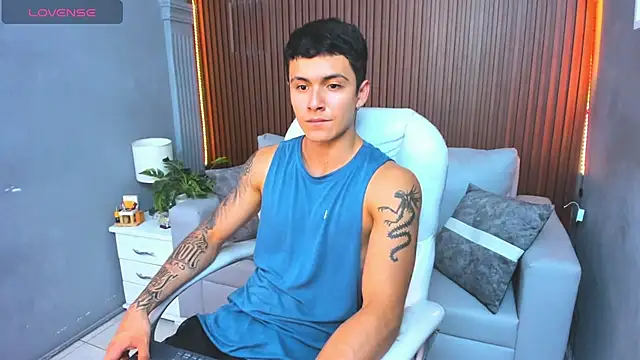 Leo santoro online show from 11.12.25