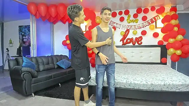 Bisexlifehot   online show from 02.15.26