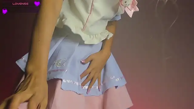  Kendall 19 online show from 03.30.26