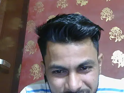 ursdreamperson online show from 04.21.26