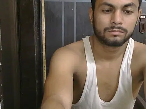 Snapshot of ursdreamperson chatting on 05.19.26 ursdreamperson online show from 05.19.26