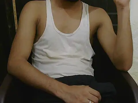 Snapshot of ursdreamperson chatting on 05.23.26 ursdreamperson online show from 05.23.26