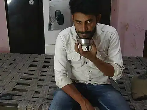 Snapshot of krishjaat43 chatting on 05.14.26 krishjaat43 online show from 05.14.26