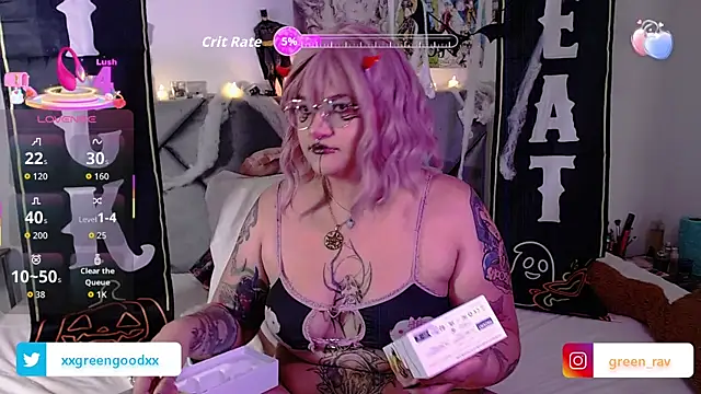 XxGreenGoodxX online show from 10.28.25