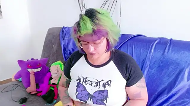Snapshot of XxGreenGoodxX chatting on 06.28.26 XxGreenGoodxX online show from 06.28.26