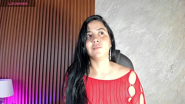  Cris Spicy  online show from 10.25.25