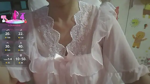 Snapshot of nikohaha2025 chatting on 11.01.25 nikohaha2025 online show from 11.01.25