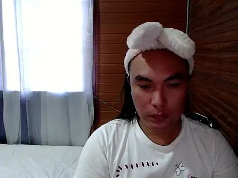 Snapshot of asianayumi chatting on 10.12.25 asianayumi online show from 10.12.25