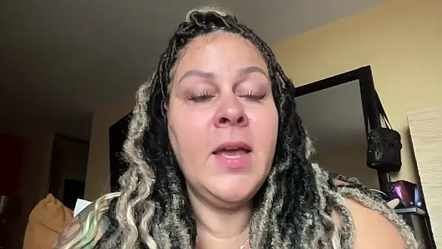 number1slut online show from 04.28.26