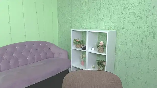 Wendy Waves online show from 09.17.25