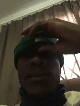 Snapshot of cuminsidebby chatting on 10.09.25 cuminsidebby online show from 10.09.25