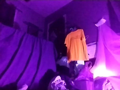 kaylikinky online show from 10.13.25