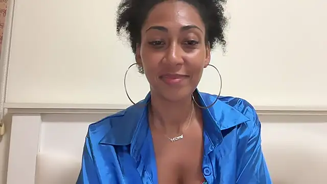 Vaylisse online show from 10.28.25